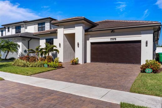 Villa in Miramar, Broward County