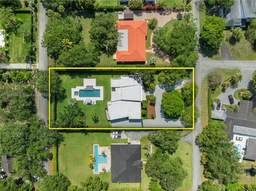 ﻓﻴﻼ ﻓﻲ ميامي، فلوريدا, Miami-Dade County