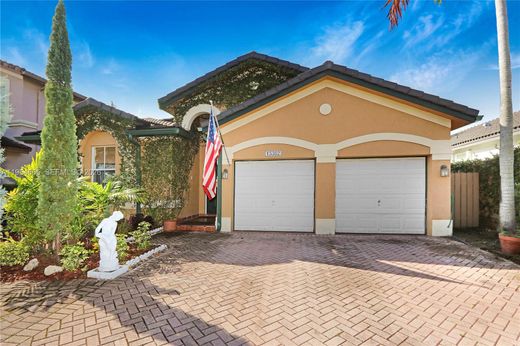 Willa w Miami Terrace Mobile Home, Miami-Dade County