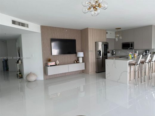 Complesso residenziale a Sunny Isles Beach, Miami-Dade County