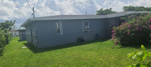 Villa in Florida City, Miami-Dade County