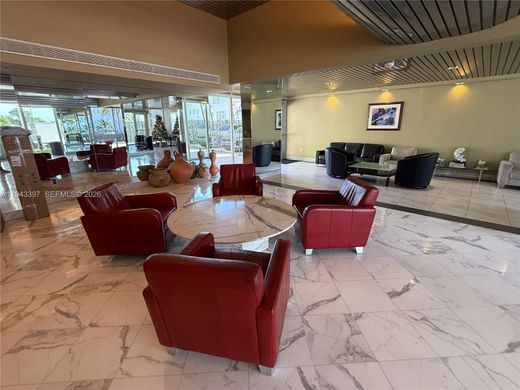 Edificio en Surfside, Miami-Dade County