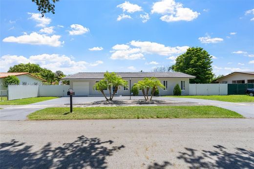 Willa w Miami, Miami-Dade County