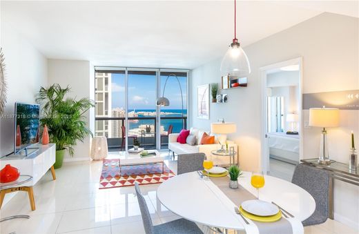 Edificio en Miami, Miami-Dade County