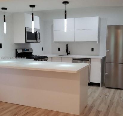 Residential complexes in Miami, Miami-Dade