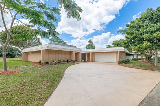 Villa in Tamarac, Broward County