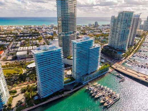 Complesso residenziale a Miami Beach, Miami-Dade County