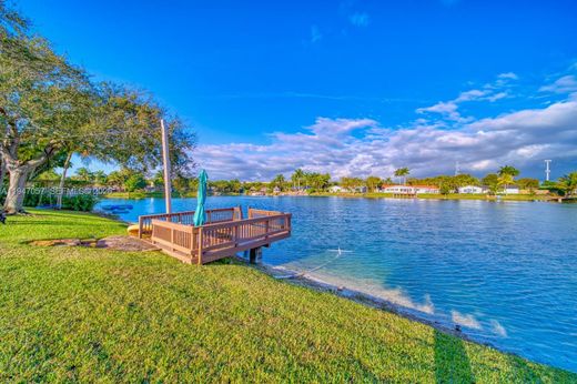 Villa in Miami, Miami-Dade