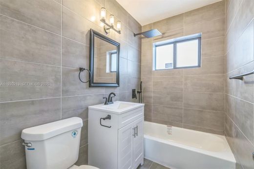 Villa in Miami Heights Trailer Park, Miami-Dade County