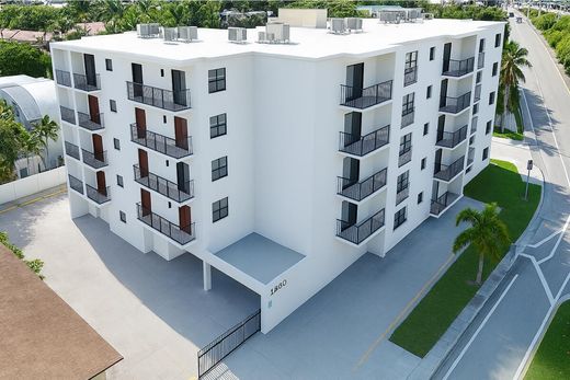 Komplex apartman Miami, Miami-Dade County