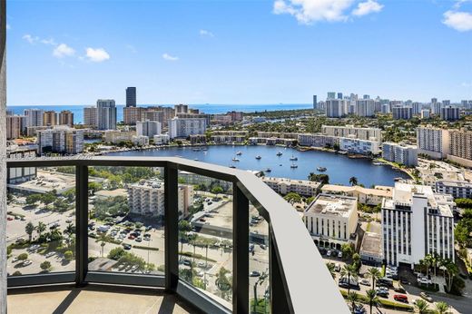 Complesso residenziale a Hallandale Beach, Broward County