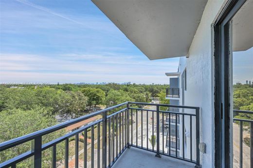 Edificio en North Miami, Miami-Dade County