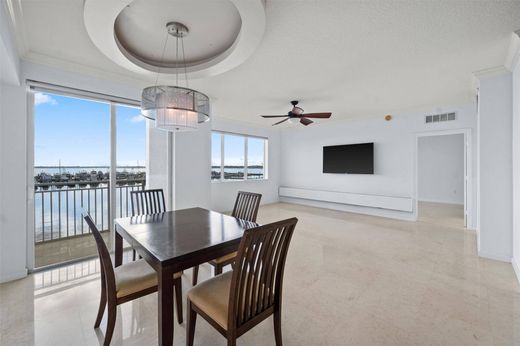 Appartementencomplex in Stuart, Martin County