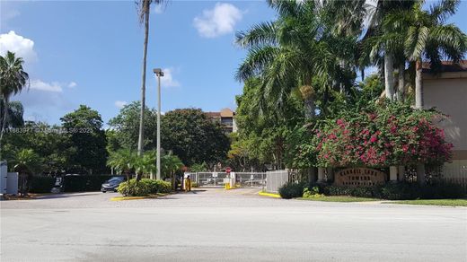 Residential complexes in Miami, Miami-Dade