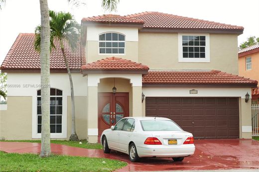 Villa en Hialeah, Miami-Dade County