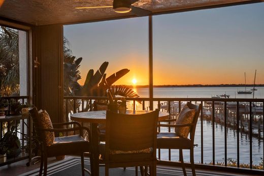 Kamienica w Stuart, Martin County