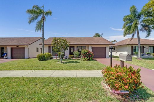 Villa in Deerfield Beach, Broward County