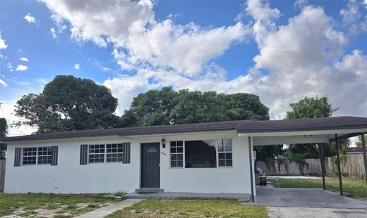 Villa en Miami Gardens, Miami-Dade County