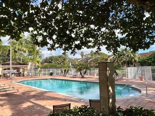Residential complexes in Coconut Creek, Broward County