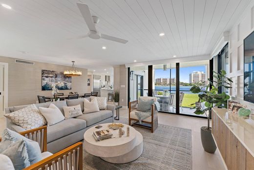 Complexes résidentiels à Tequesta, Comté de Palm Beach