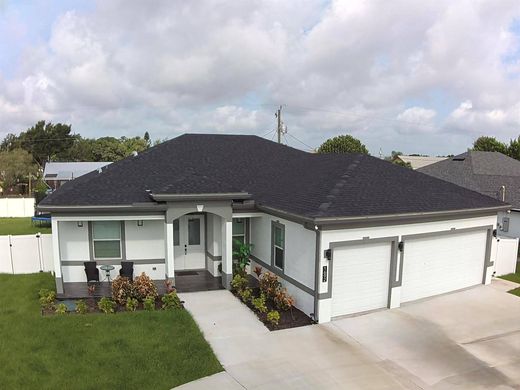 Villa in Port Saint Lucie, Saint Lucie County