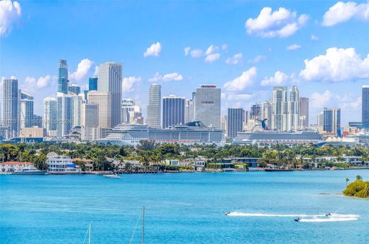 Complexes résidentiels à Miami Beach, Comté de Miami-Dade