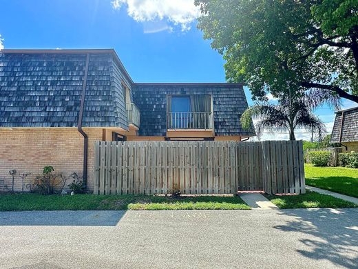 타운 하우스 / Palm Springs, Palm Beach County