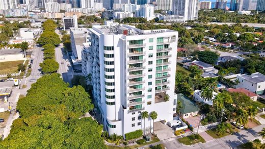 Complesso residenziale a Miami, Miami-Dade County