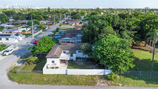 Villa in Miami Heights Trailer Park, Miami-Dade County