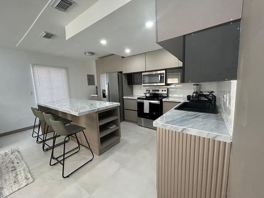 빌라 / Fort Lauderdale, Broward County