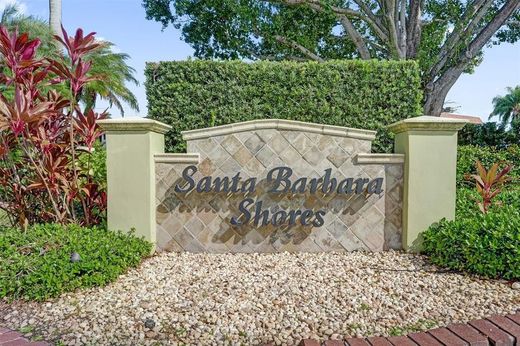 Residential complexes in Pompano Beach, Broward County