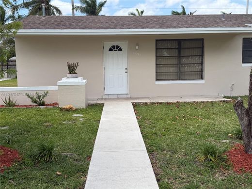 Villa in Miami, Miami-Dade