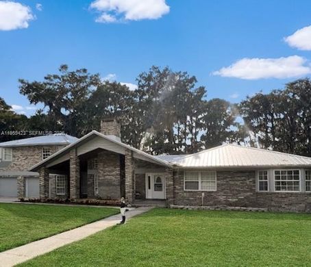 Villa in Hawthorne, Alachua County