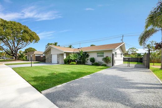 Villa - Aventura, Miami-Dade County