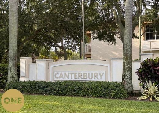 Townhouse in Boynton Beach, Palm Beach