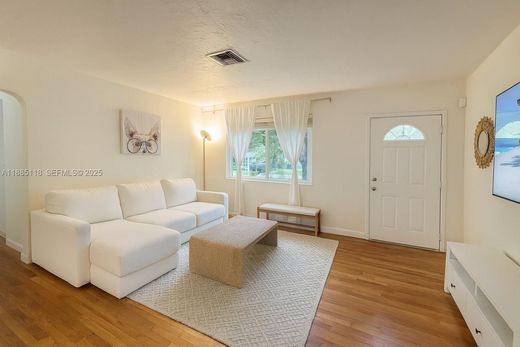 ﻓﻴﻼ ﻓﻲ North Miami, Miami-Dade County