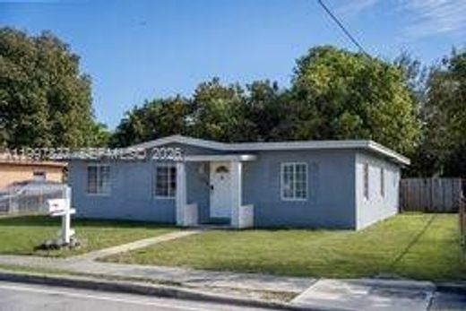 Villa North Miami, Miami-Dade County