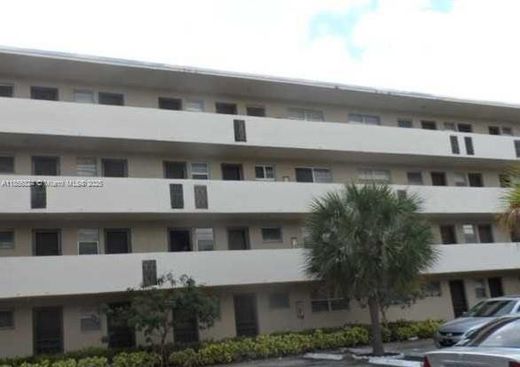 Kamienica w Miami, Miami-Dade County