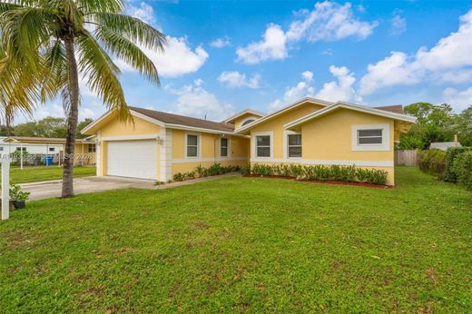 Villa in West Park, Broward County