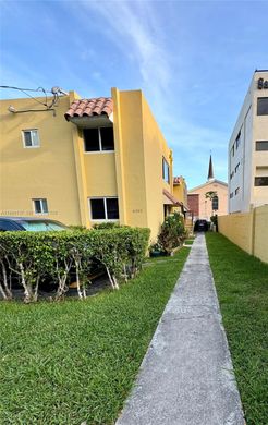 Kamienica w Miami, Miami-Dade County
