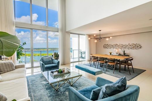 Complesso residenziale a North Bay Village, Miami-Dade County