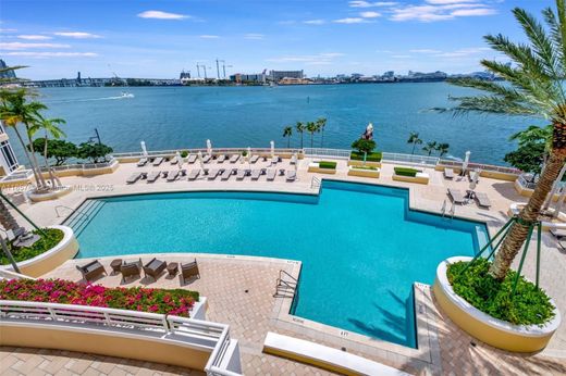 Komplex apartman Miami, Miami-Dade County