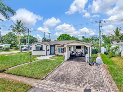 Villa in Lauderdale Lakes, Broward County
