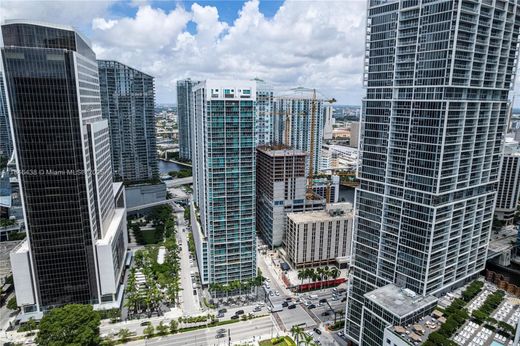 Residential complexes in Miami, Miami-Dade