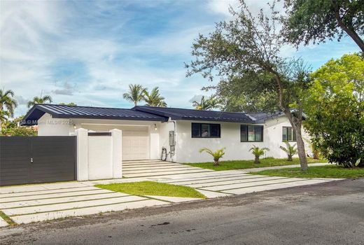 Villa in Miami Shores, Miami-Dade County