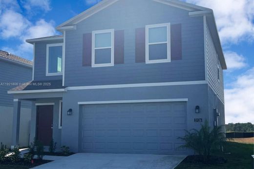 Villa - Eagle Lake, Polk County