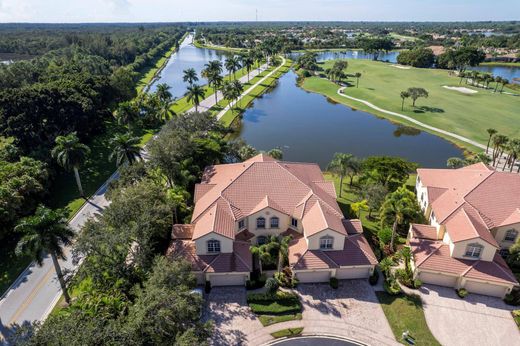 Residential complexes in West Palm Beach, Palm Beach