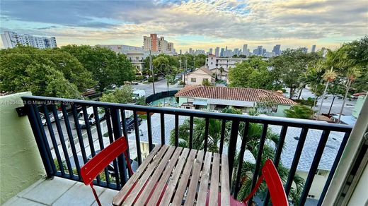 Residential complexes in Miami, Miami-Dade