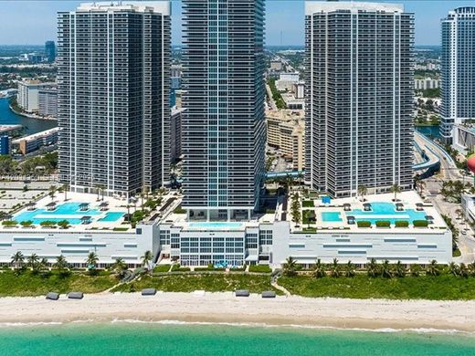 Komplex apartman Hallandale Beach, Broward County