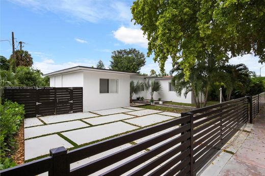 Villa Miami Beach, Miami-Dade County